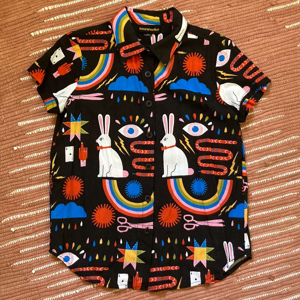 Nooworks *RARE* Joyce Button Down Congdon Top in Magic